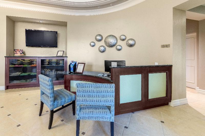Holiday Inn Club Vacations Sunset Cove Resort Marco Island Exterior photo