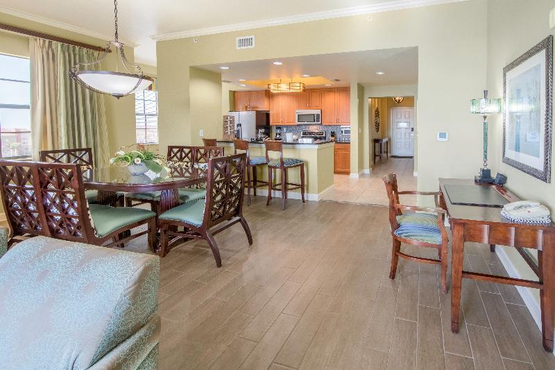 Holiday Inn Club Vacations Sunset Cove Resort Marco Island Exterior photo