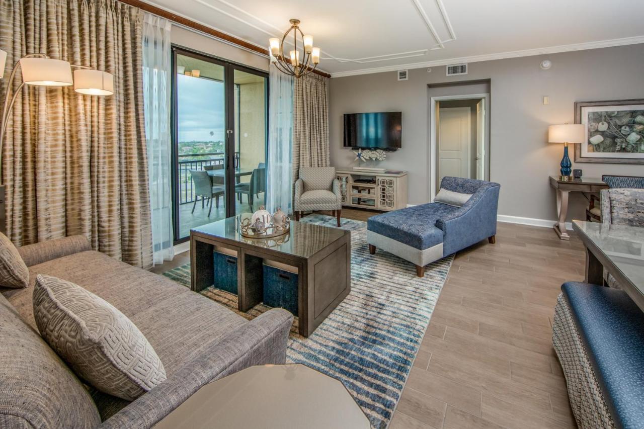 Holiday Inn Club Vacations Sunset Cove Resort Marco Island Exterior photo